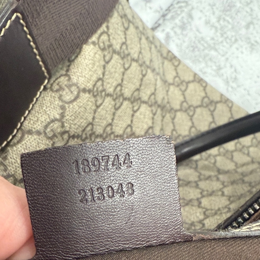 Gucci Monogram GG canvas Duffel Bag with detachable strap - Picture 16 of 16